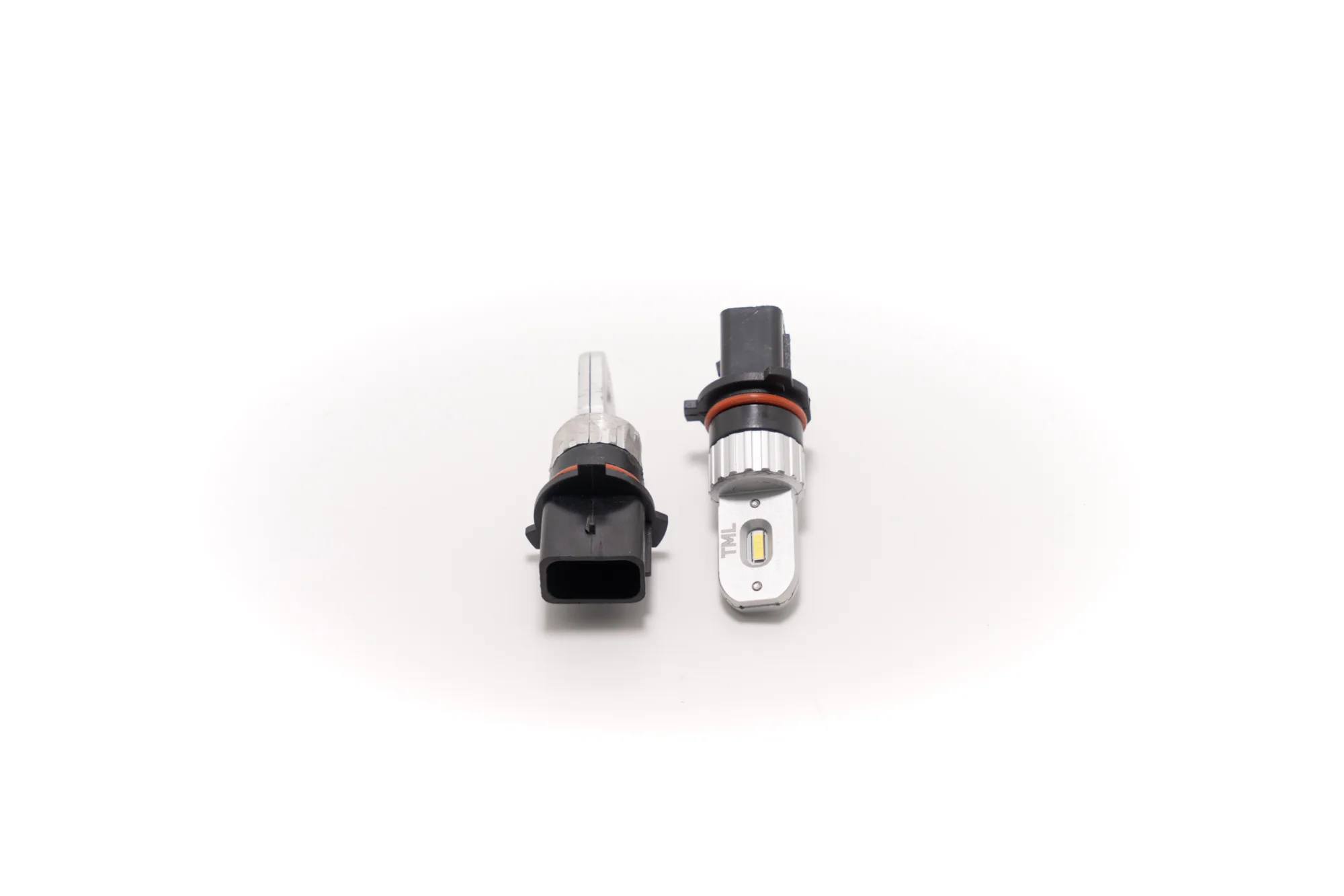 P13W WHITE LED bulb