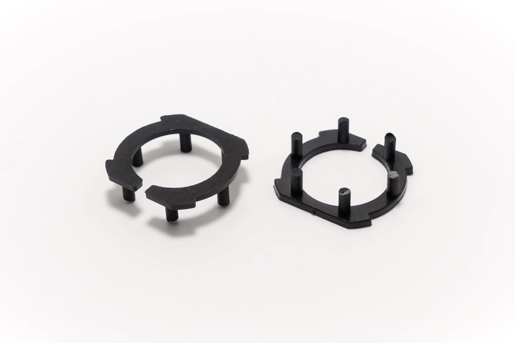 H7 LED BULB ADAPTERS (MAZDA/TOYOTA)
