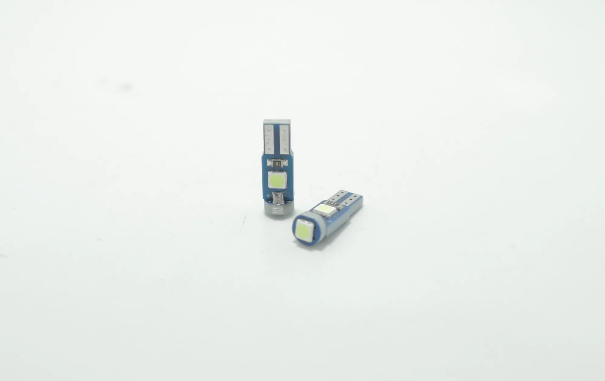 T5 WHITE LED BULB (PAIR)